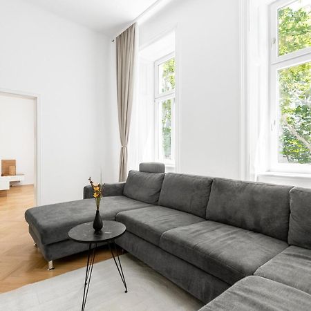 Stilvolle 2 Zimmer Apartment Im Wiener Altbaustil Nahe Donaukanal Экстерьер фото